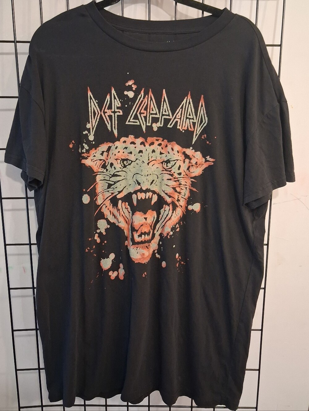 Def Leppard By Goodie Two Sleeves Oversized